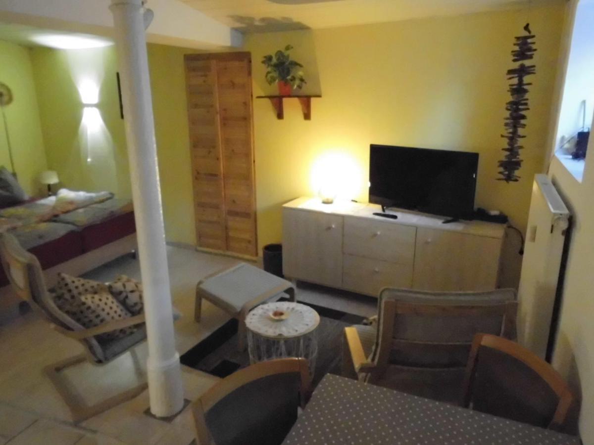 Regina Apartment